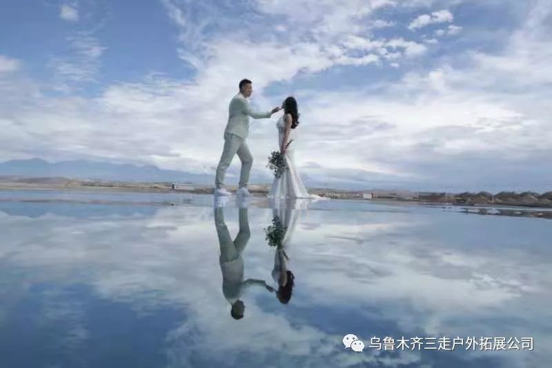 新疆的天空之镜guhya盐湖景区柴窝堡湖国家湿地公园一日游
