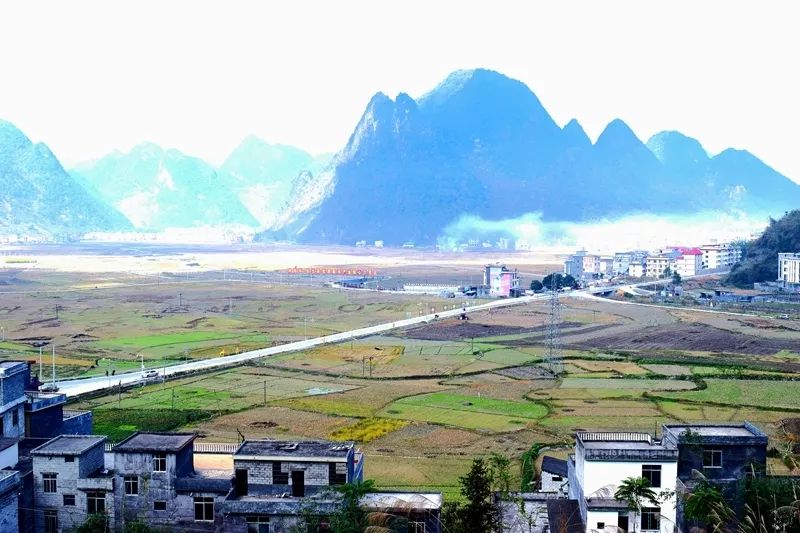 东兰好消息武篆至泗孟二级公路通过验收