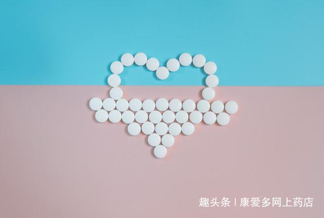                     原创            宝宝缺钙常见4症状，如占2个表明宝宝缺钙，需重视！