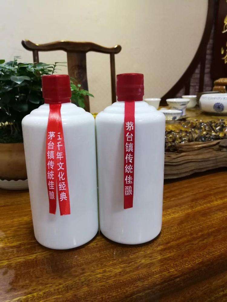 光瓶酒向品质化发力向中高端方向发力成为新消费诉求下的亮点