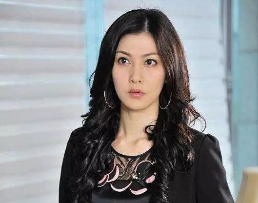 《回家的诱惑》只有艾莉李彩桦糊了?36岁就这