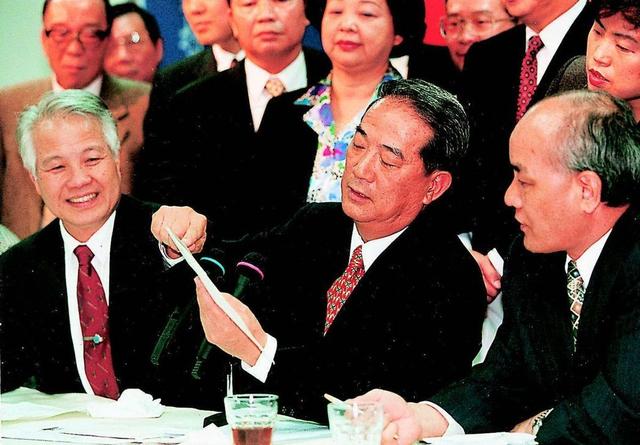 蔡英文凉了？“私烟案”可能会让她输掉大选……