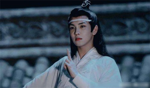 《陈情令》魏无羡16年后重生,蓝思追为何认不出羡哥哥