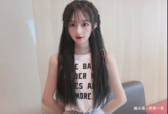 爆笑GIF图:何方道友在此渡劫,报上名来