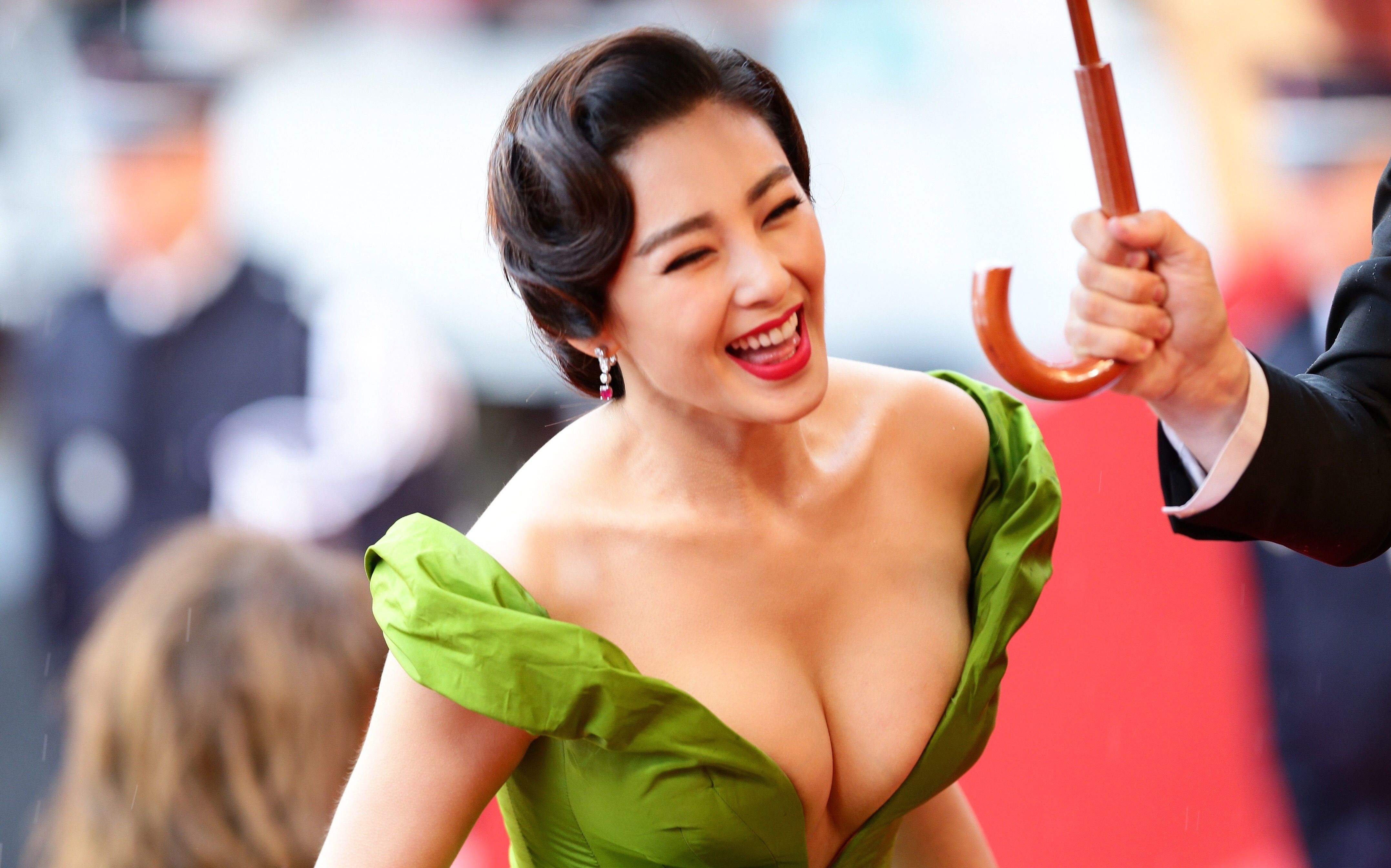 她用20天嫁入豪门,却因生子险送性命,今婚姻幸福,打脸王思聪