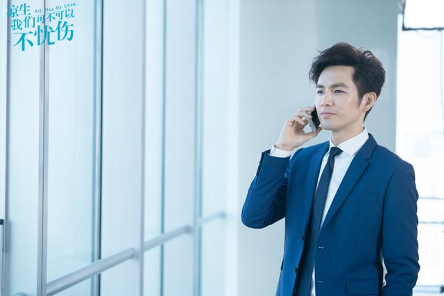 钟汉良40岁亲妹妹近照,兄妹俩颜值反差巨大,难怪小哇一直不公开 99真人注册