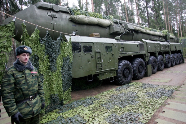 俄媒:俄成功试射白杨m洲际导弹,正因为它美国才同意削减核弹头