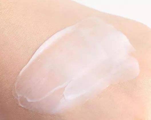 乳液和面霜的区别一定分清楚,油皮一定更加注意 ag真人游戏
