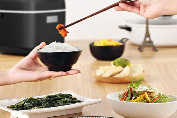 长期不吃主食能减肥一日三餐这么吃才能瘦