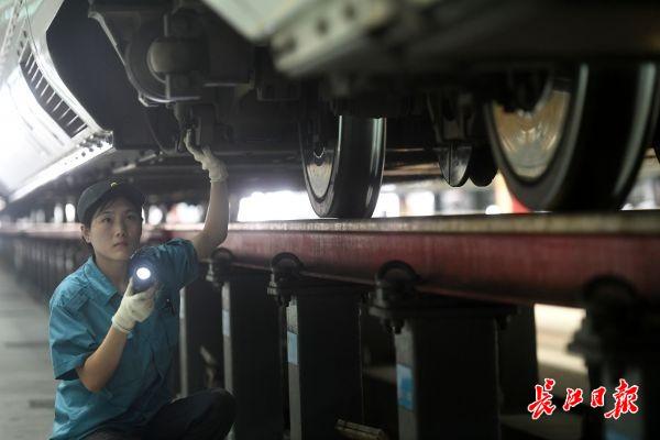 高温下的劳动者 | 图集 必发88登录
