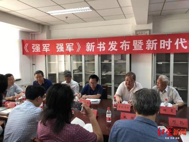 《强军 强军》在京首发,吉狄马加:刘笑伟反映军旅生活情真意切 澳门网上买球网站