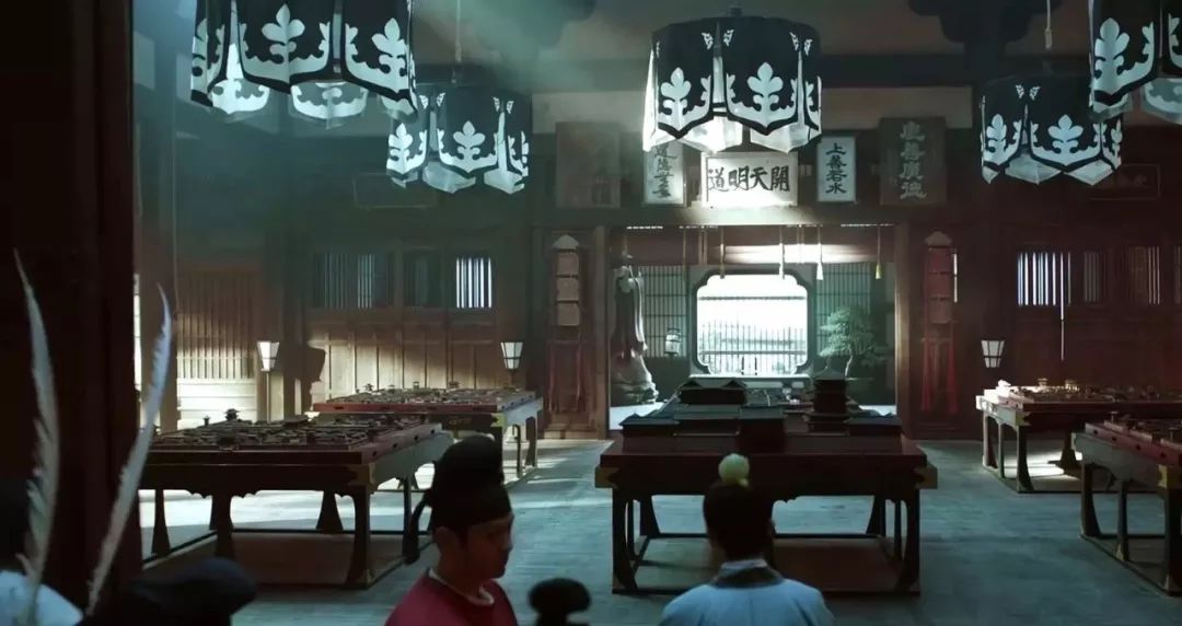 点击图片看原样大小图片