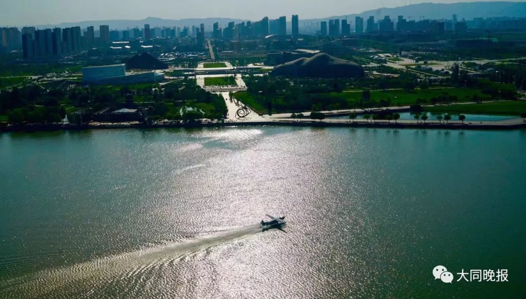 视频| 全国首次!水上飞机在大同文瀛湖试飞,快看