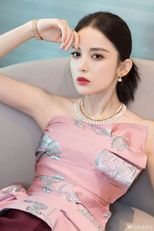 复合无望?张翰送花篮示爱古力娜扎,惨遭娜扎团