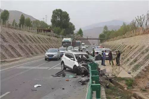 惨痛教训!青海交警曝光4起下坡路段交通事故