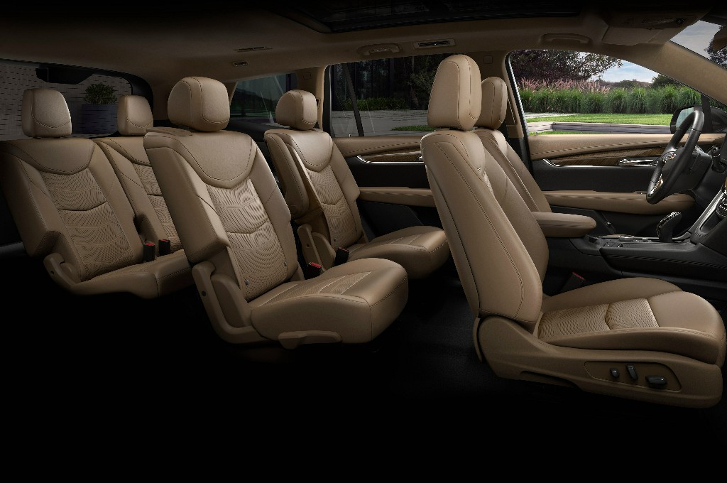 美式大尺寸豪华SUV凯迪拉克XT6再度演绎《六