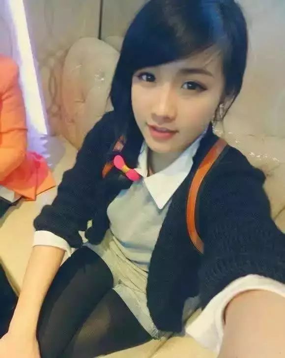 什么游戏适合女生直播 f8cfb78c60f84163a4b873778aa1661f.jpeg