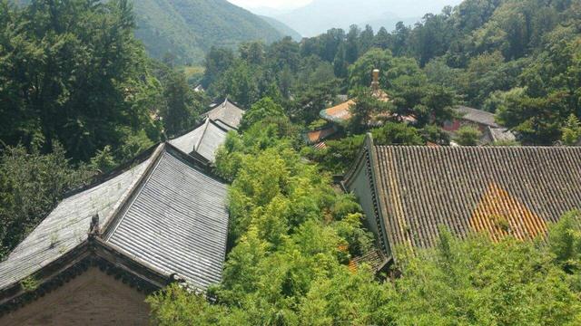 另有一拨儿朋友:施闰章(愚山,毛际可(会侯,梅庚(耦长,曹鈖(宾及)