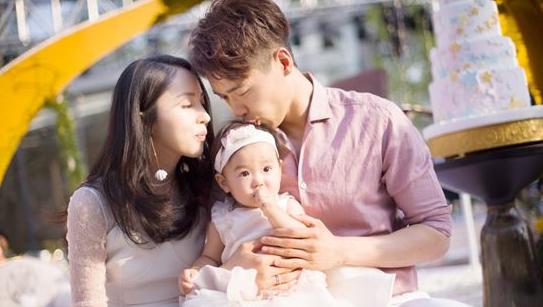 与高云翔离婚后董璇大爆发,创业当老板,演《大话西游》不输唐嫣 澳博集团官网
