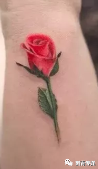 玫瑰花纹身过时了?不!是你的纹身技术过时了!
