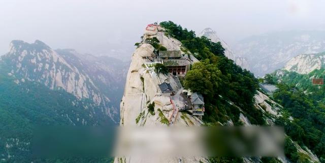 看到这位中国挑山工的故事 外国网友无比钦佩 通博电子娱乐