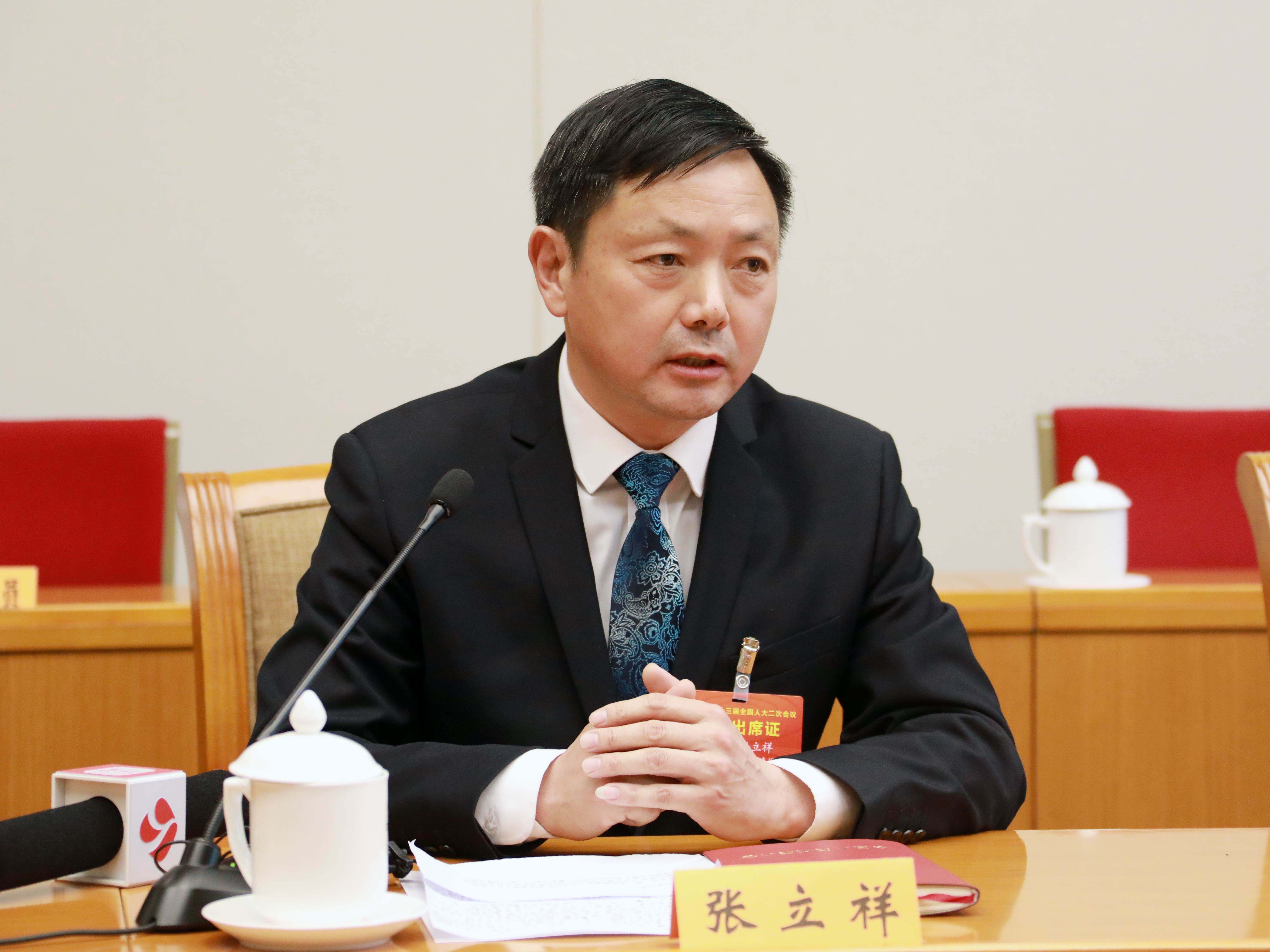 伟大出自平凡 英雄来自人民:张立祥—连云港最美村书记风采