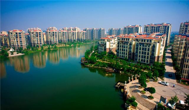 河南最宜居城市，连续十年国家十佳宜居城市，号称小江南