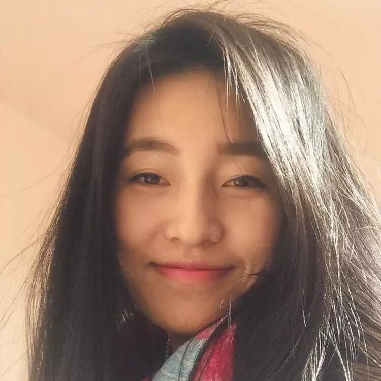 别光顾背单词了,哈佛学生学英语的方法,现在你