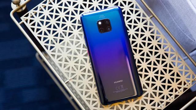 华为Mate30Pro基本确认:浴霸双主摄+90HZ超曲面,果粉:就等你了