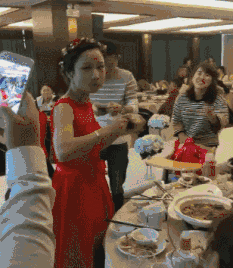 e30b035736ae4636a15a255136a71bb2.gif