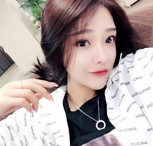 快手网红排行榜女_快手江湖网红财富实力排行榜,张二嫂吴迪上榜,第一名毫无悬念!(2)