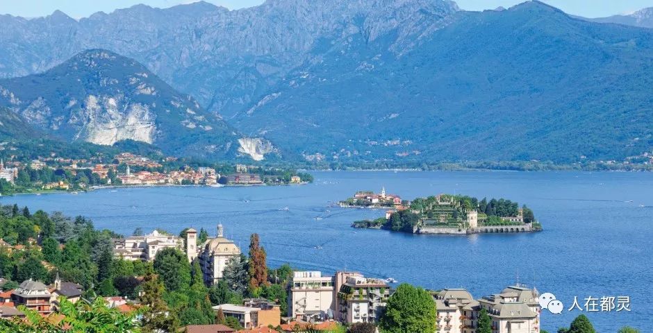 焦雷湖(lago maggiore)是意大利的第二大湖,又称韦尔巴诺湖,位于伦巴