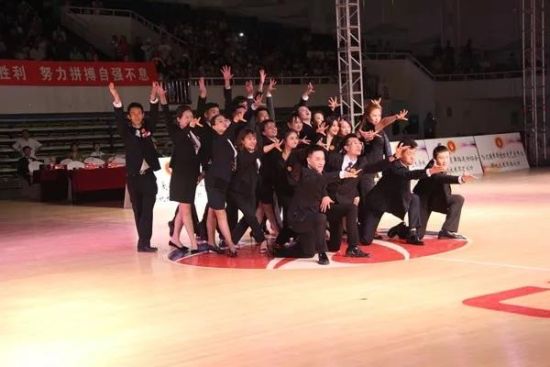 中国·白银体育舞蹈全国公开赛开赛 千余运动员参赛 网上葡京真人赌场官网