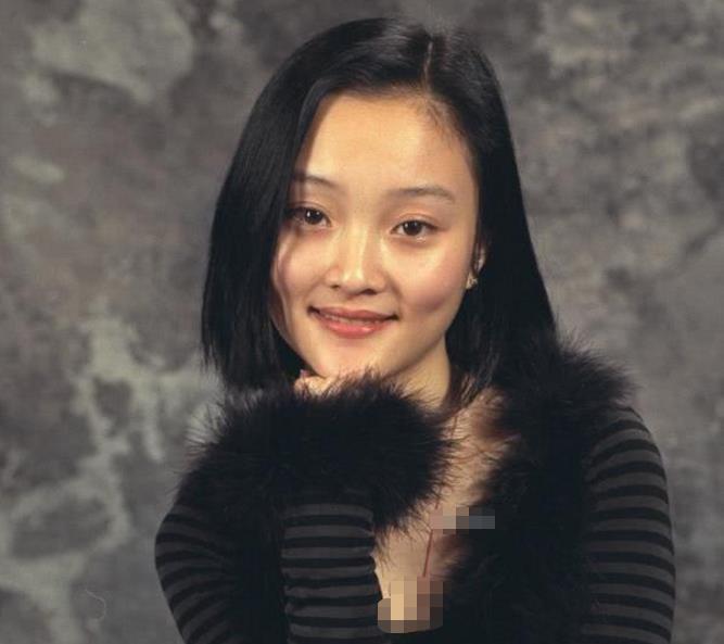 有种反差叫李小璐,1998年旧照曝光,网友看后:真没整容