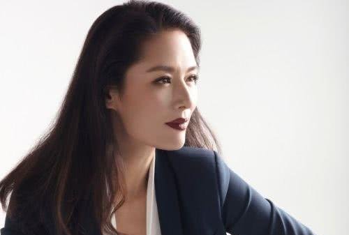 她被誉为中国第一美人,与央视导演离婚后,坐拥名车豪宅却无人娶 ibet国际
