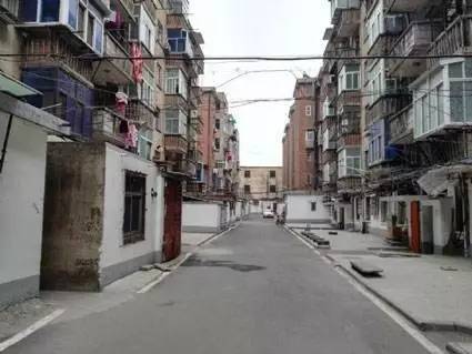 过去买房拼勇气,谁借钱多谁胜利,如今买房,看实力,套现数钱才算数。 bt365体育平台