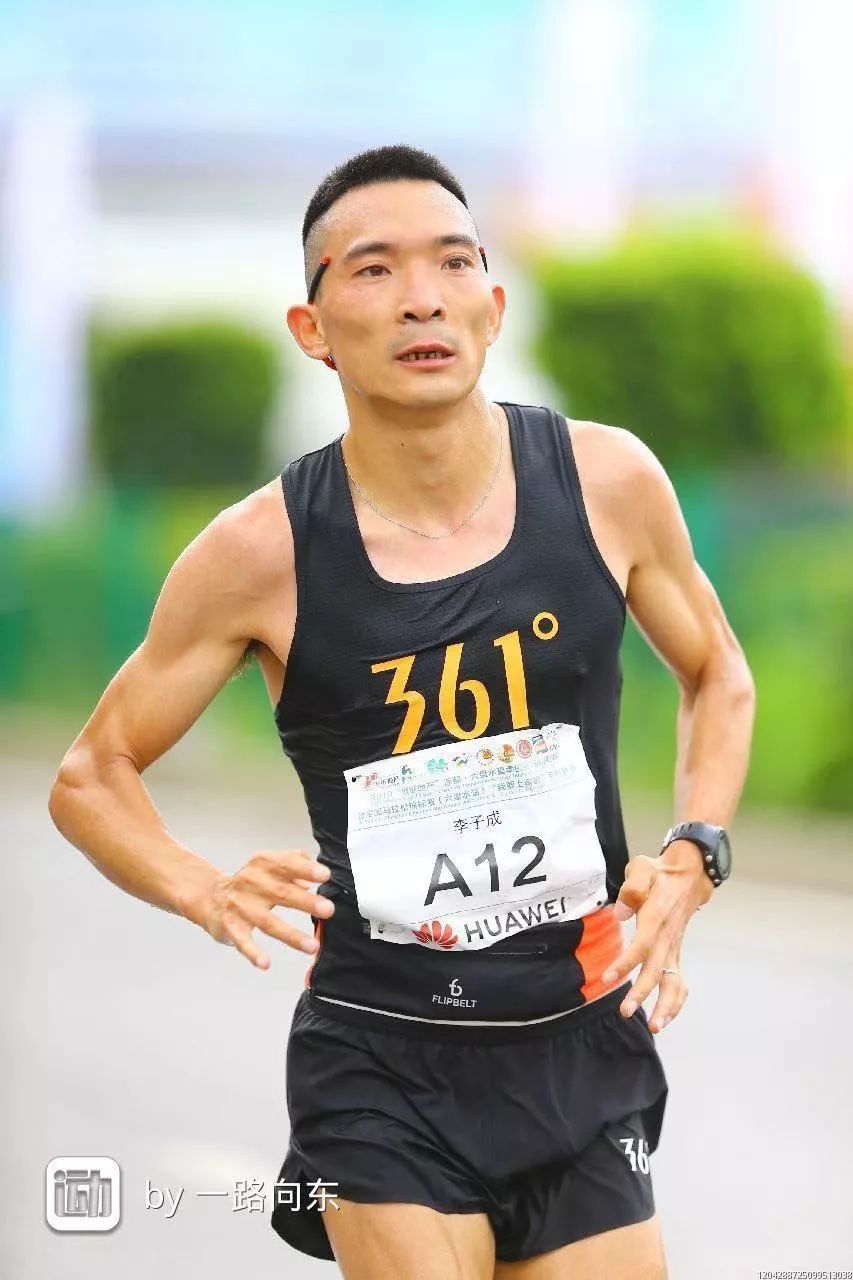 而李子成自25公里后就没了成绩,疑似退赛.
