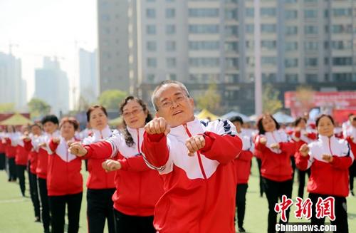 卫健委:中国人均预期寿命77岁 健康预期寿命仅68.7岁 e世博国际