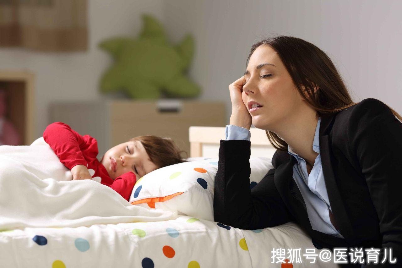                     原创            宝宝若想养美貌，规律作息睡眠很重要，长大后会越来越聪明！