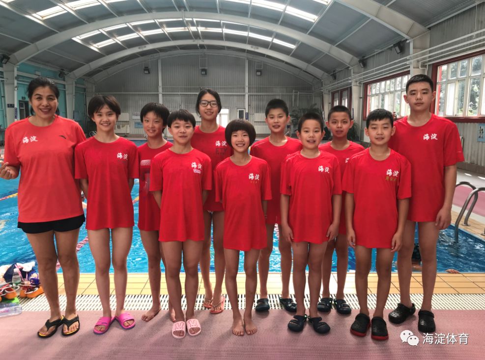 我区代表队在北京市青少年游泳锦标赛狂揽40金29银19铜