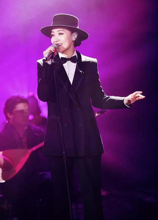 世界歌手排名_世界排名前100的大学(3)