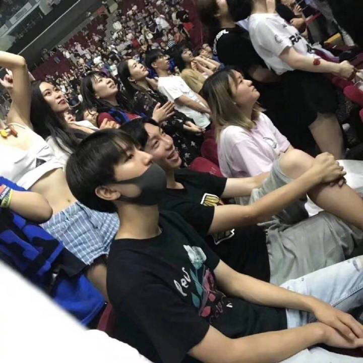 王俊凯歌单不小心曝光了 好一个长情温暖的少