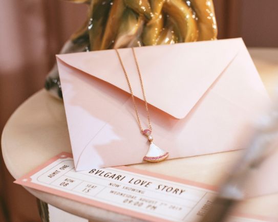 ������Ϧ�����޶���ʲô? BVLGARI��Tiffany��Diorȫ��love...