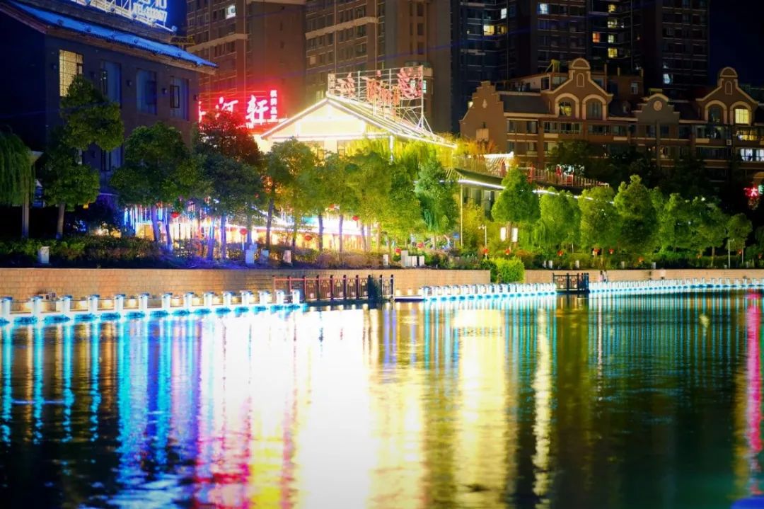 海河天街的夜景美翻了西昌最新颜值担当赶紧看看
