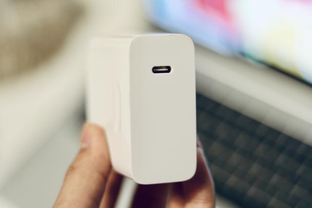 ��ҫMagicBook Pro��ϸ���⵱����ֵ���Ƽ��ĸ�����ȫ�����ʼǱ�...