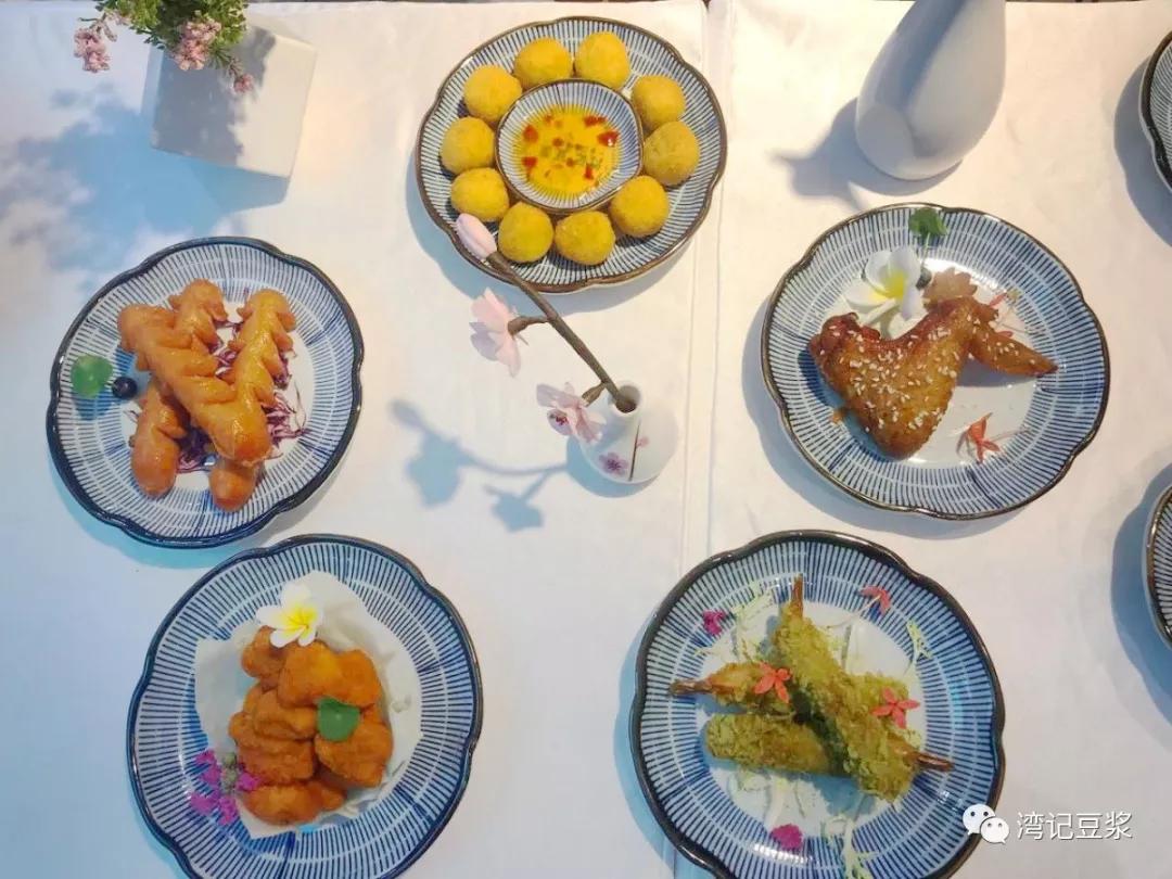 重磅!湾记豆浆&八大电视台签订广告合作,引爆