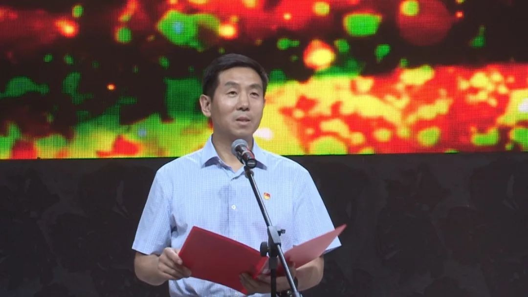 濮阳市人民政府副市长郭智深致辞