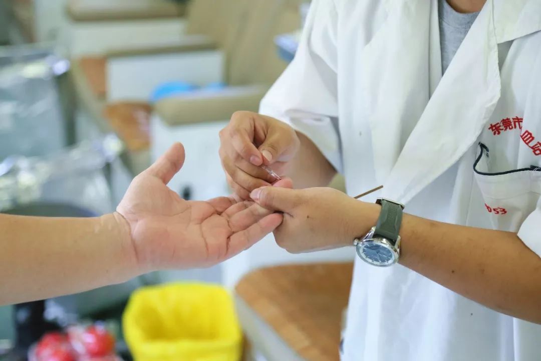 【资讯】爱心善举暖人心,麻涌开展无偿献血活