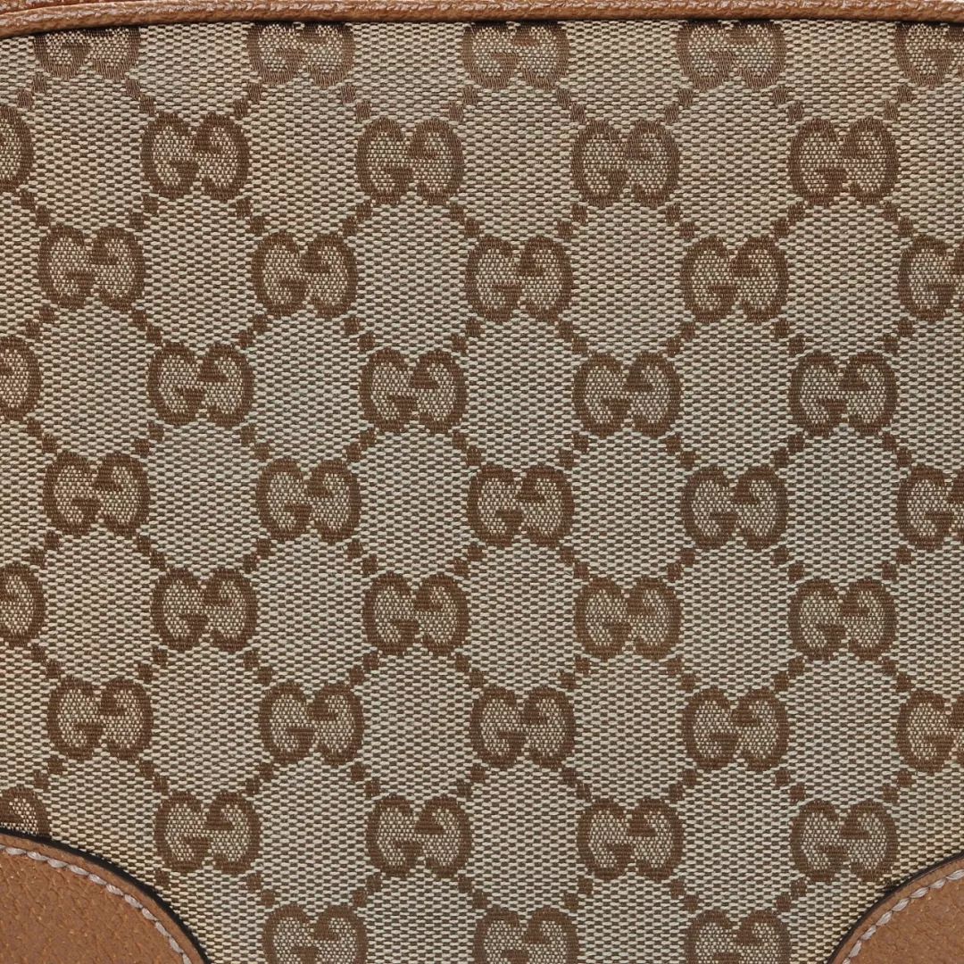 当然,还有很多品牌都有自家的monogram,比如 gucci