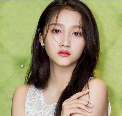 外国公认95年最受欢迎六位女星:关晓彤未进前